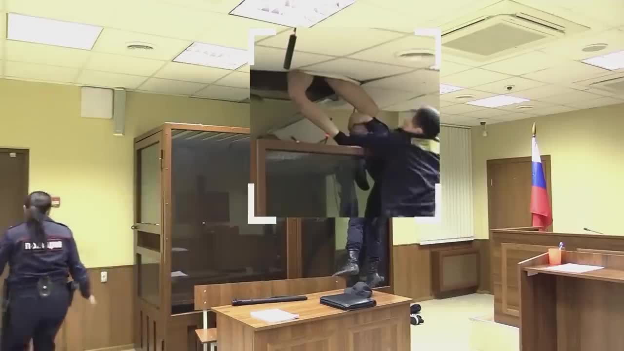 Court Cam: Russian Man Tries to Escape from Court