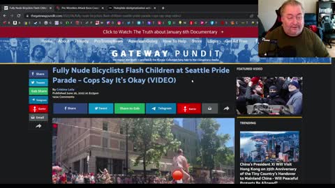 Naked pedophiles at Seattle faggot pride, police ok with it