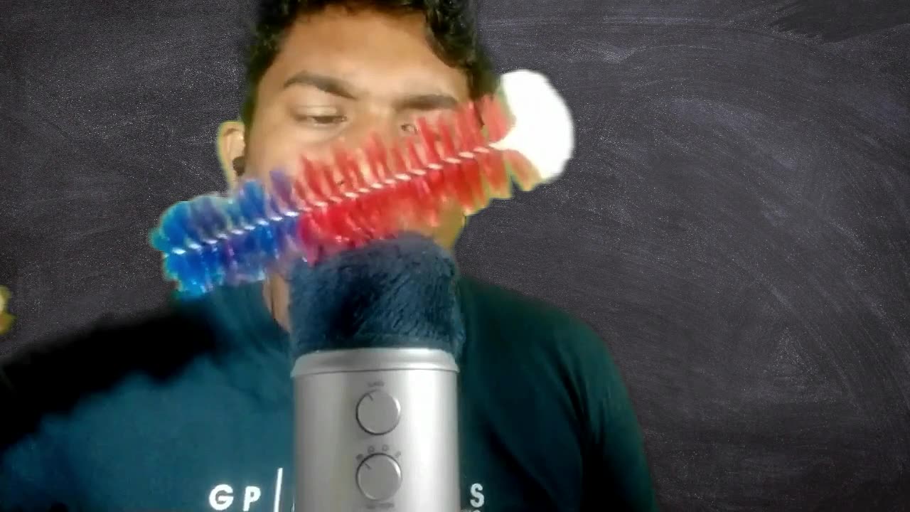 asmr fast and aggressive mic scratching