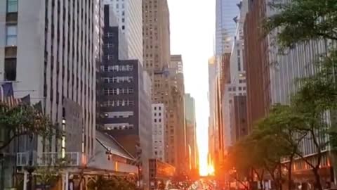 The most beautiful sunset punch point in Manhattan, new york.