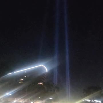 Mystery of the Mysterious Sky Lights by South Coast Plaza!