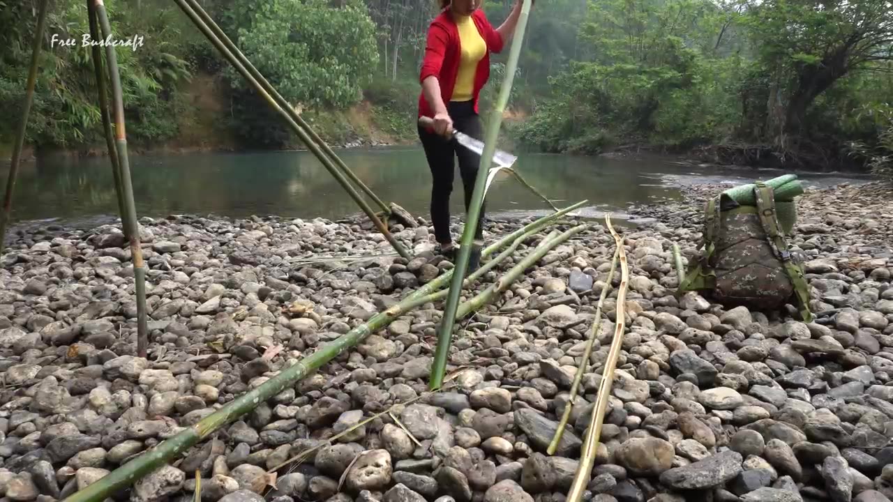 Free Life, Bushcraft Camp At Small Island In The Middle Of Stream, Alone Camping Ep.51