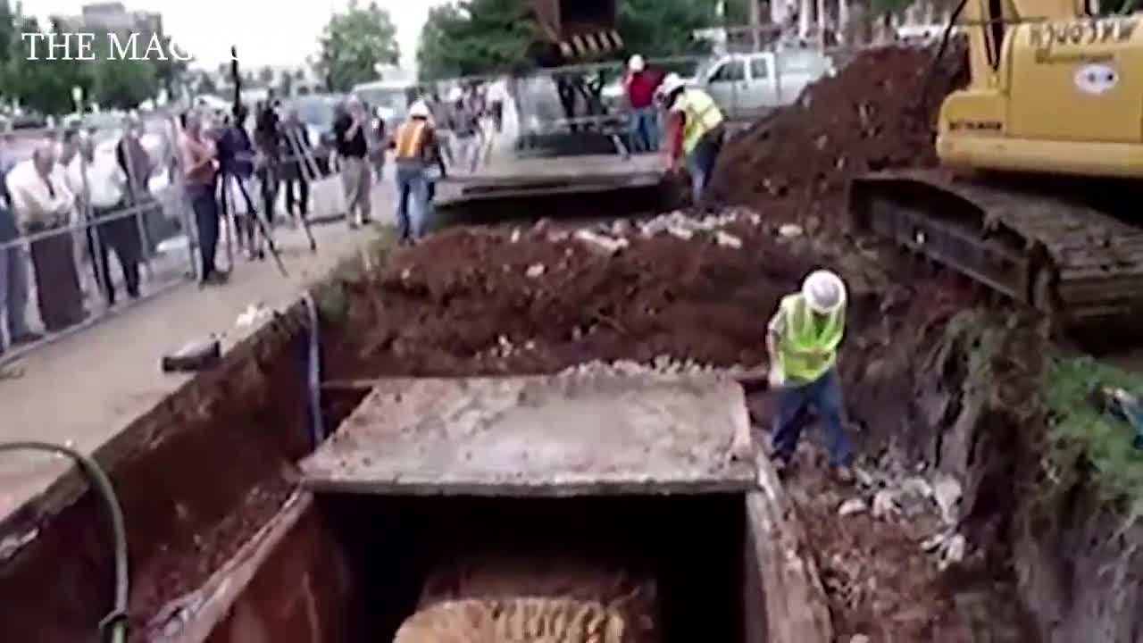 50 YEARS THIS NEW CAR WAS LYING UNDERGROUND