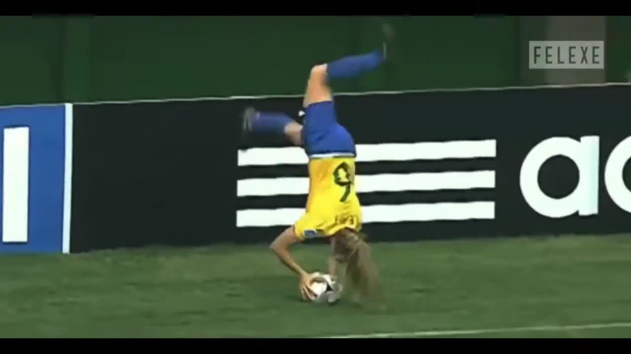 Funny Football Moment _ Best Football Fail And Crazy Throw In Foot