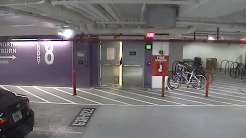 6086RHOBG3G308ALobbyEntrance_2021-01-05_21h00min02s190ms.mp4