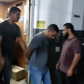 Polícia prende primo de Tandera, suspeito de atuar como operador financeiro da milícia no R