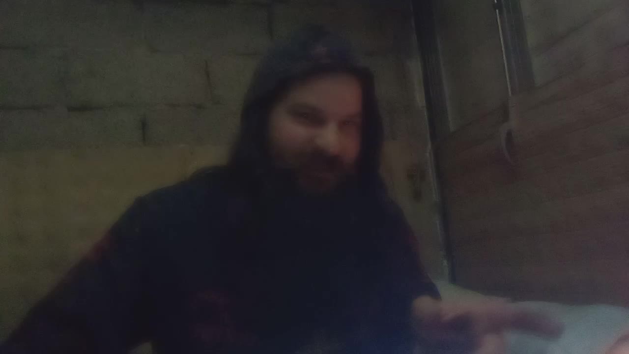ΥΠΆΡΧΕΙ ΜΙΑ ΤΡΟΜΟΛΑΓΝΕΙΑ