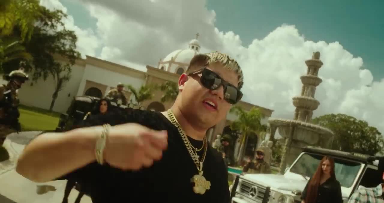 Grupo los de la O - Area 81 ft. Gerardo Ortiz