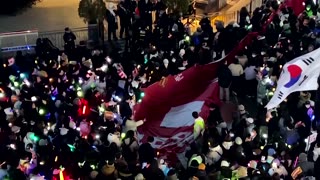 South Koreans continue protesting to impeach President Yoon