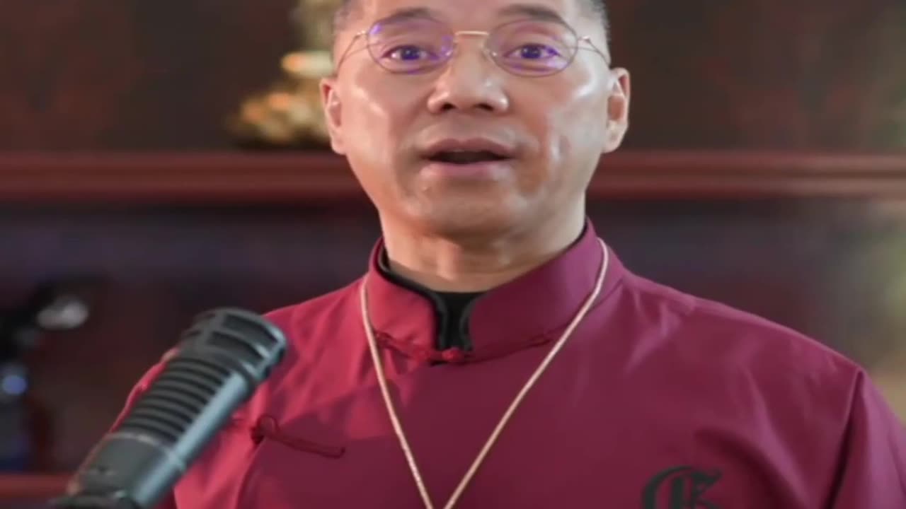 20220910文贵先生直播： #毛泽东怎么中秋节？老毛子迷信，对中秋节可在乎了，每到8月16就玩起来没完没了，要多找新疆西藏小女孩玩，让张玉凤帮他把女孩脱光给送进来！