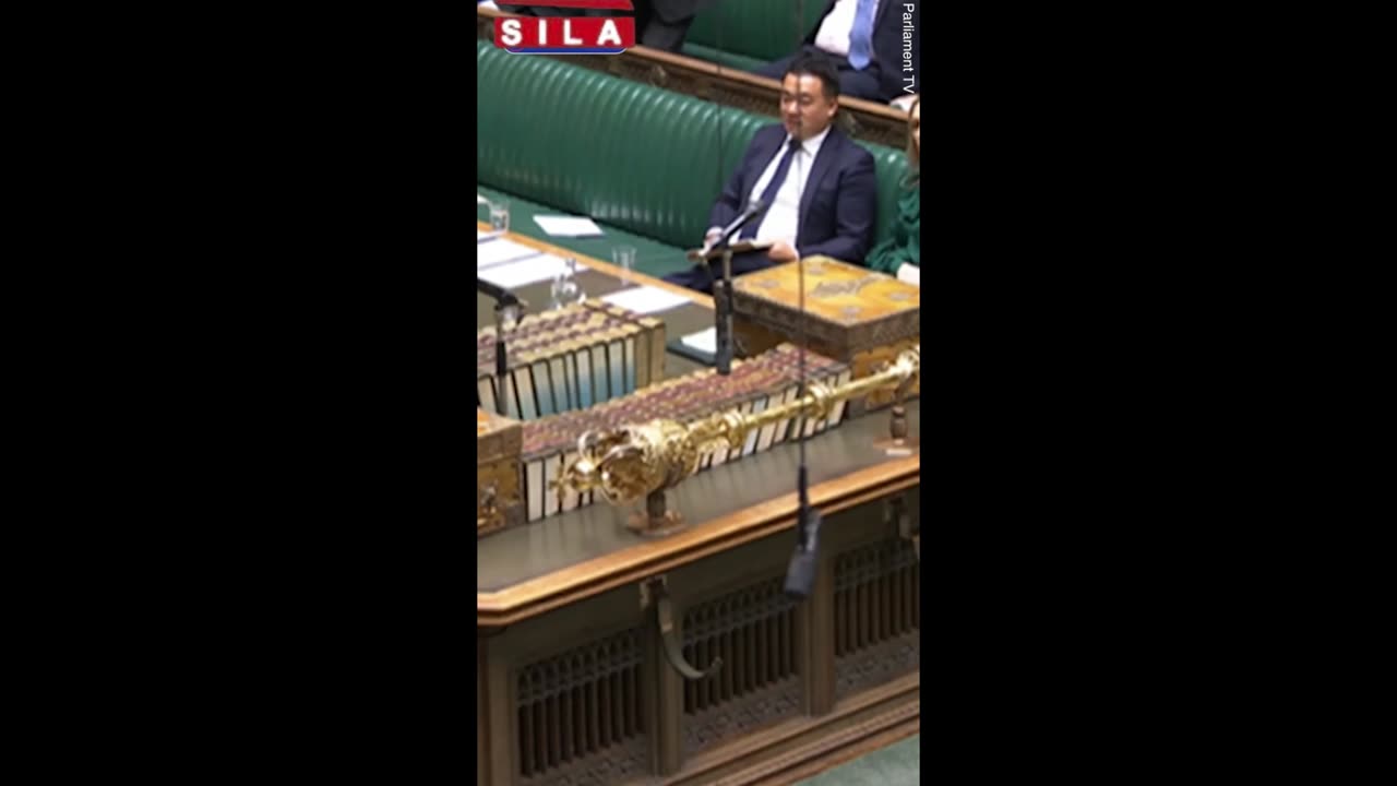 Jeremy Hunt grills Rachel Reeves over alleged 'cronyism'