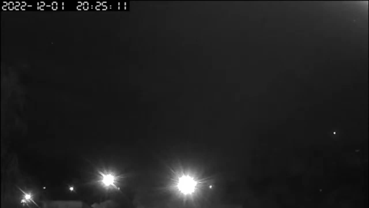 Flagra de Ovnis no céu noturno de Prudentópolis