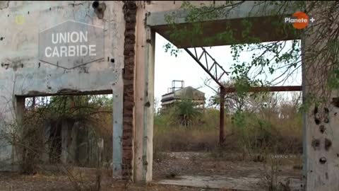 BRUDNE SEKRETY CHEMICZNYCH POTENTATÓW