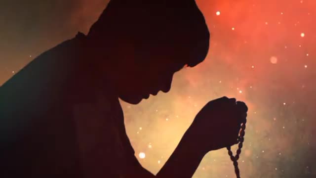 WHY YOU SHOULD PRAY AT MIDNIGHT