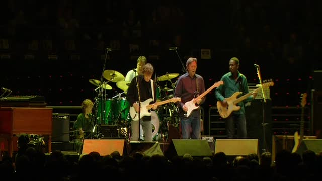 Eric Clapton & Steve Wiinwood at Madison Square Garden Part 1