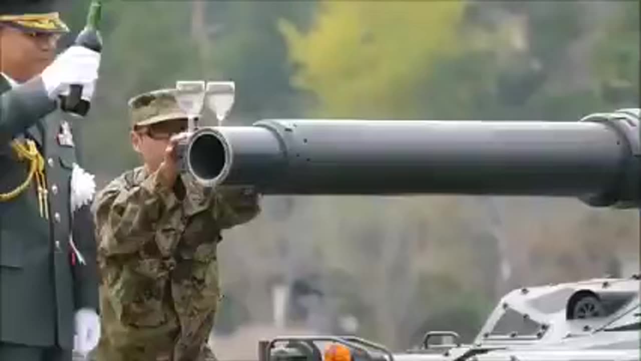 Japan Tank VS. German Leopard 2 Stabilization Test