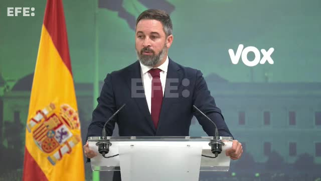 Abascal invita a Ayuso a seguir su ejemplo y reducir subvenciones sindicales