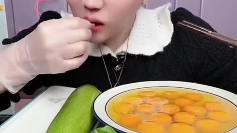 Chainees eating food