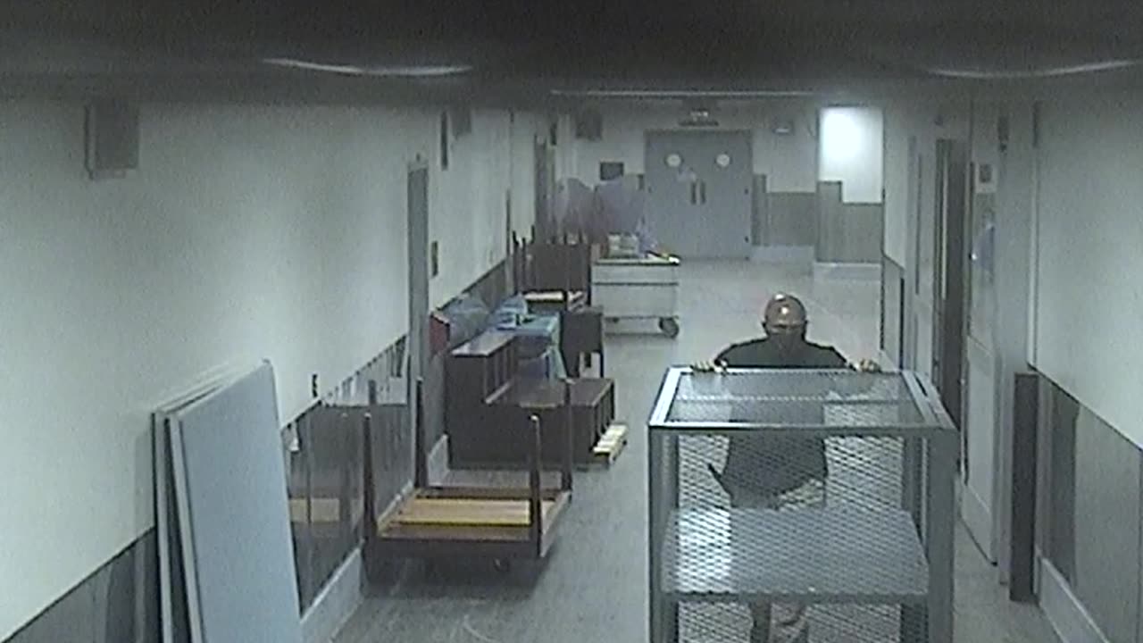 6096RHOBSBLoadingDockHallway_2021-01-06_10h49min28s187ms.mp4