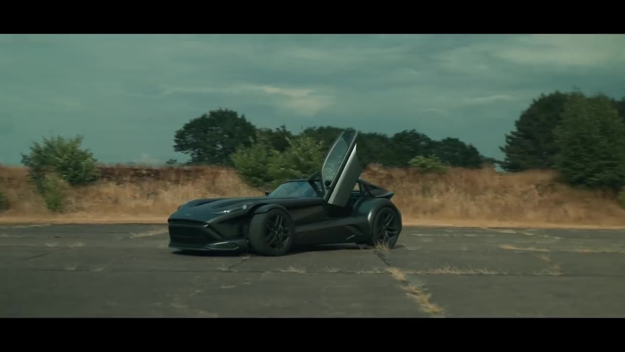 Donkervoort F22 Bare Naked