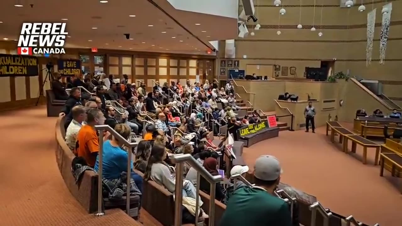 The moment when the ＂2SLGBTQ+ Action Plan＂ is passed by the Peel Region Schoolboard.