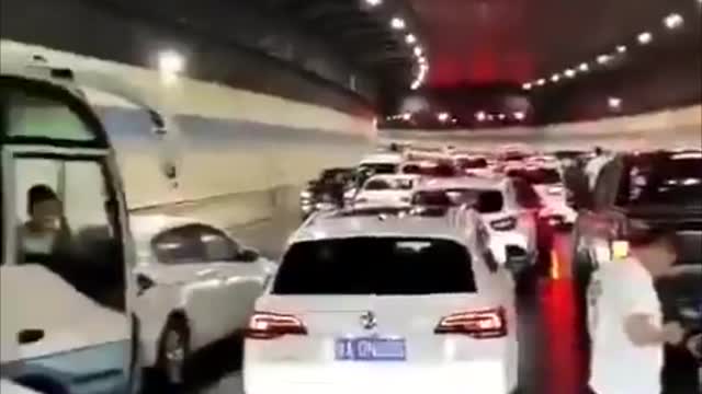 20210723 5公里車陣，5分鐘滅頂！