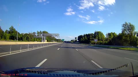 BMW Loses Control and Collides With Two Vehicles on the Interstate