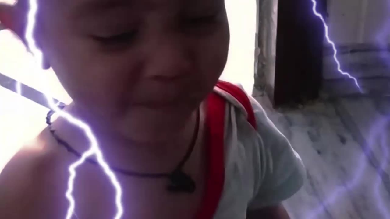 funny baby reaction