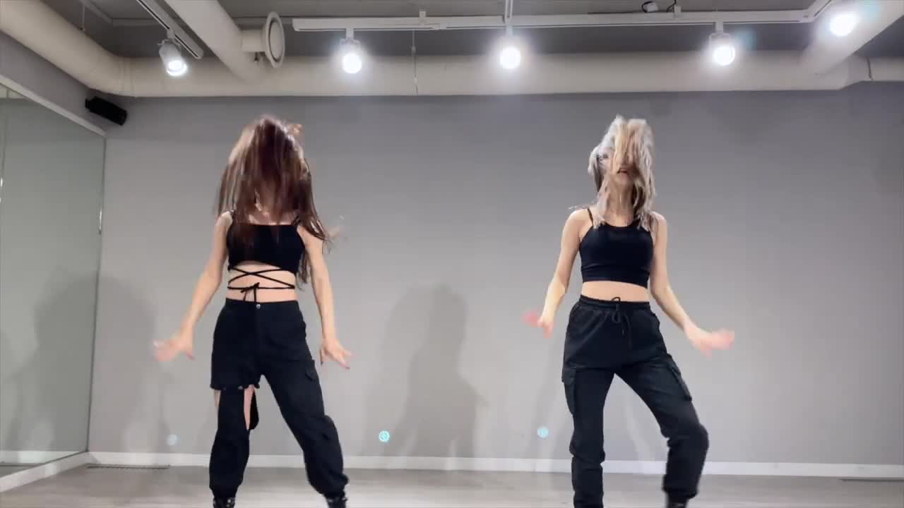 [MIRRORED] Ariana Grande - Positions - Choreography by Heaven Lee dance cover 댄스 커버 거울모드 (1)