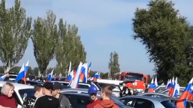 Residents of the DPR celebrated the historic day at the Saur-Mogila memorial