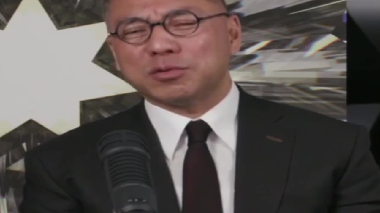 20220511文贵先生直播²：习近平 #对内 政治运动中； #对外 战争准备中！有点脑子，九千多万党员绝大多数都懂， #只有傻子不懂。