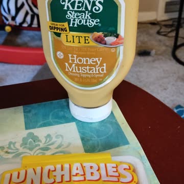 Eating Lunchables Chicken Dunks, Dbn, MI, 8/23/23