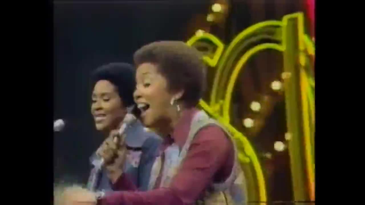 Staple Singers - If You're Ready (Come Go With Me) (1973)
