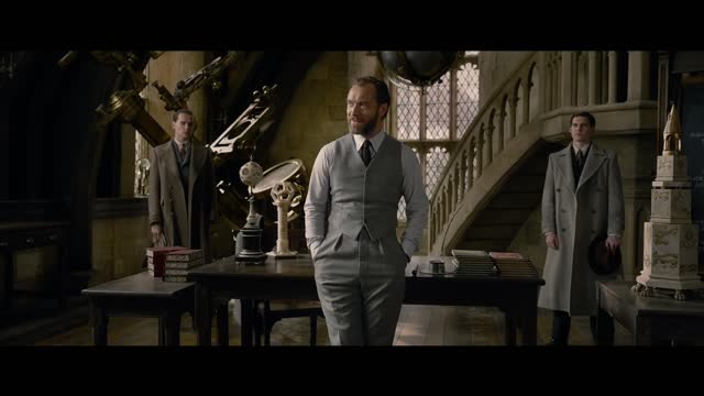 Fantastic Beasts The Crimes of Grindelwald - Official Teaser Trailer