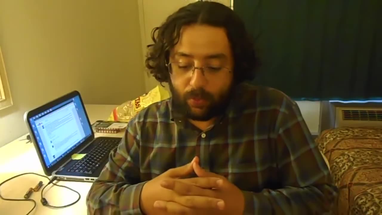 BRIGA DE NANDO MOURA E PIRULA. VALE APENA SER ATEU (SIGA O CANAL E RECEBA NOVAS POSTAGENS)
