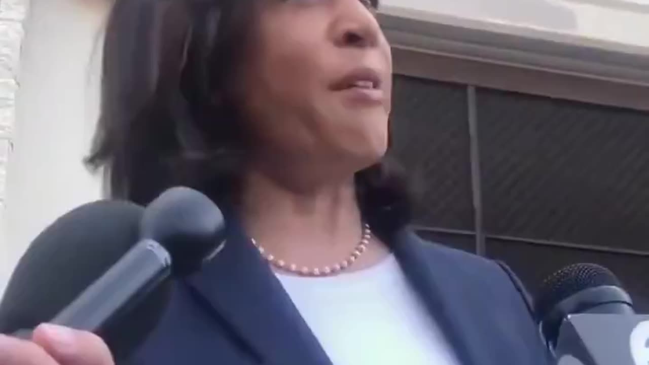 Kamala Harris says Mandatory gun confiscation is a 'great idea'