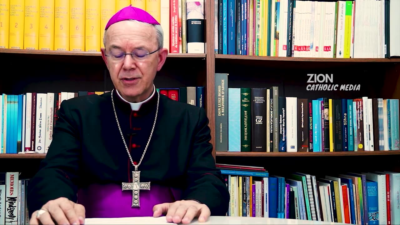 PAPACY OF POPE FRANCIS IS VALID __ Bishop Athanasius Schneider