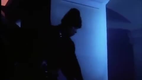 LL COOL J - Im That Type Of Guy (VIDEO)