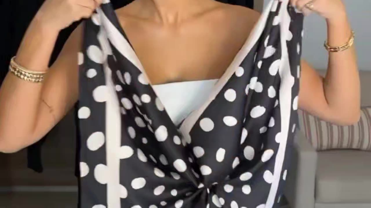 Scarf cum top