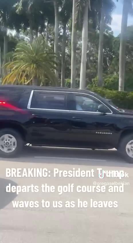 POTUS leaving golf course.