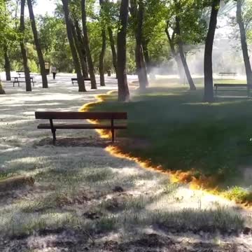 What’s going on here, can someone pls explain 🔥