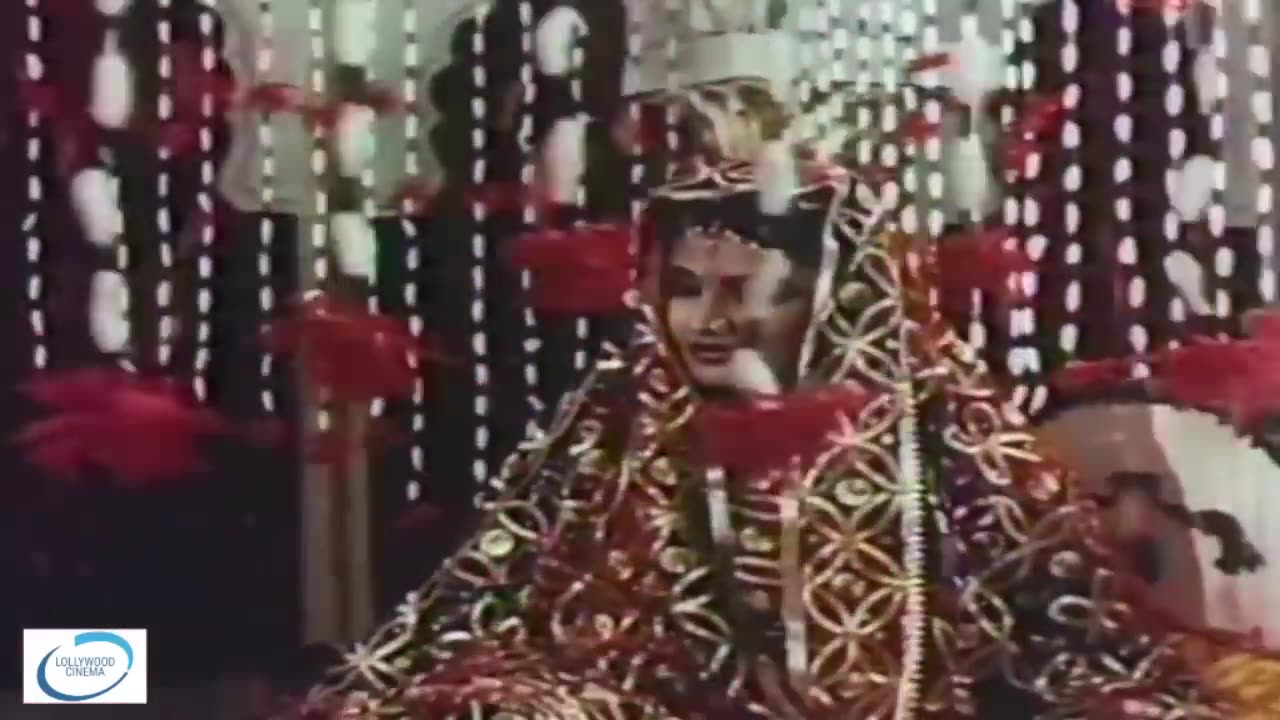 MAHI AWAY GA MAIN PHULLAN NAAL DHARTI - NOOR JEHAN - FILM QAIDI