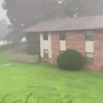 My husband caught the exact moment our power went out (audio on)