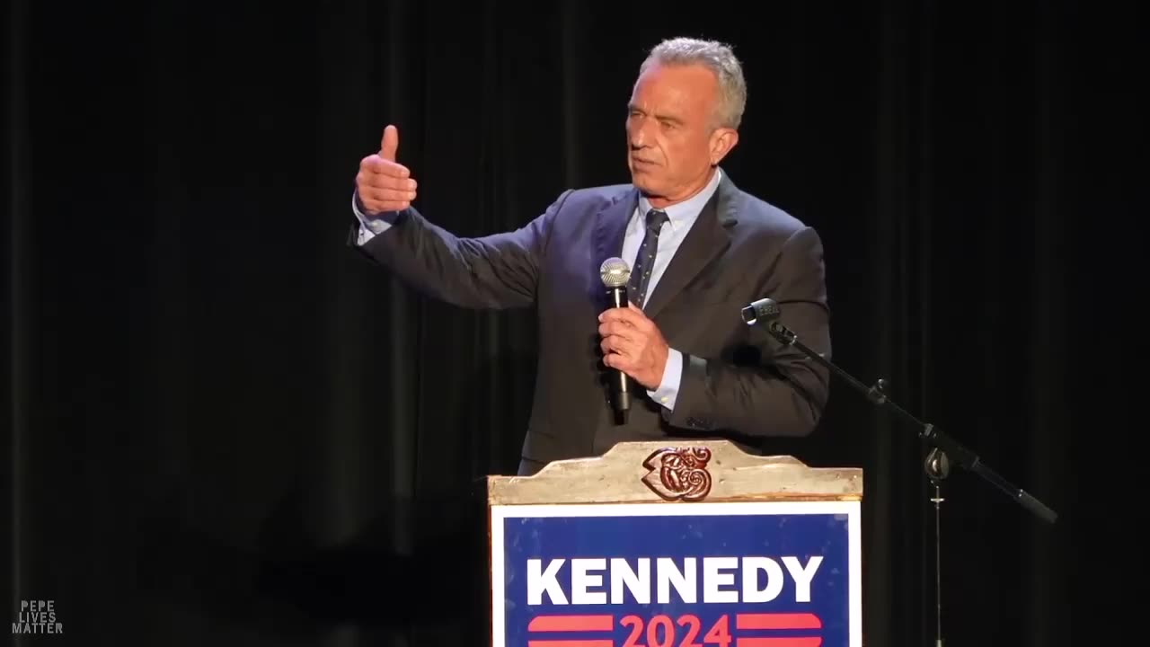 RFK Jr.: "When I get into that office the payday is going to be over for Blackrock and Vanguard."