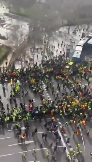 | España | Está pasando | Madrid tomada por los agricultores.