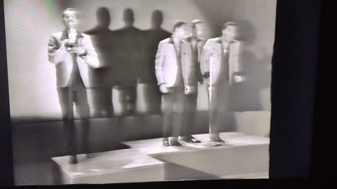 FOUR TOPS Shake Me Wake Me 1966 Live