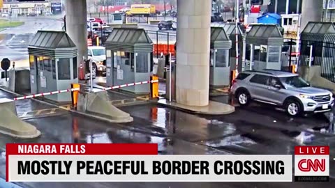 STOP IT, CNN!!!😂😂😂