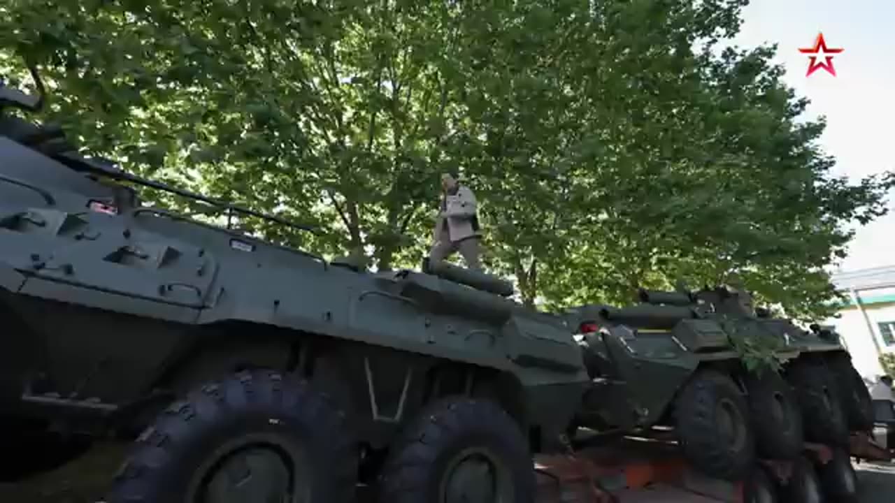 Nejmodernější a zároveň nejrozšířenější ruský obrněný vůz BTR-82