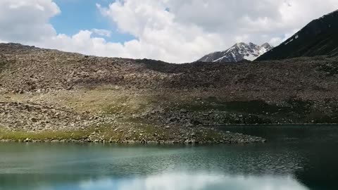 Beautiful Lulusar Lake in Pakistan 🇵🇰.