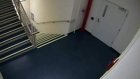 8412OHOB04Stair1_2021-01-06_16h14min19s057ms.mp4